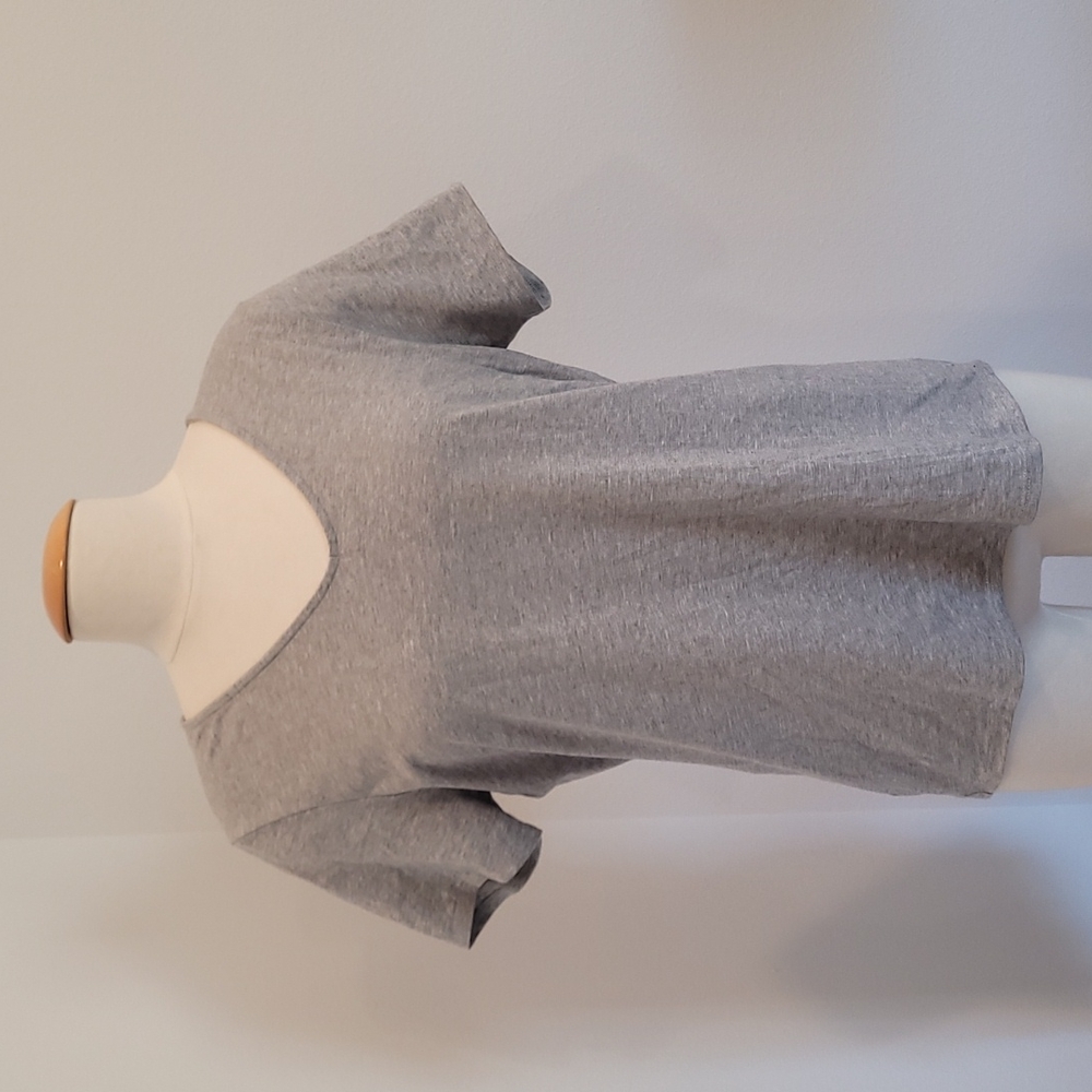 Magaschoni Tshirt